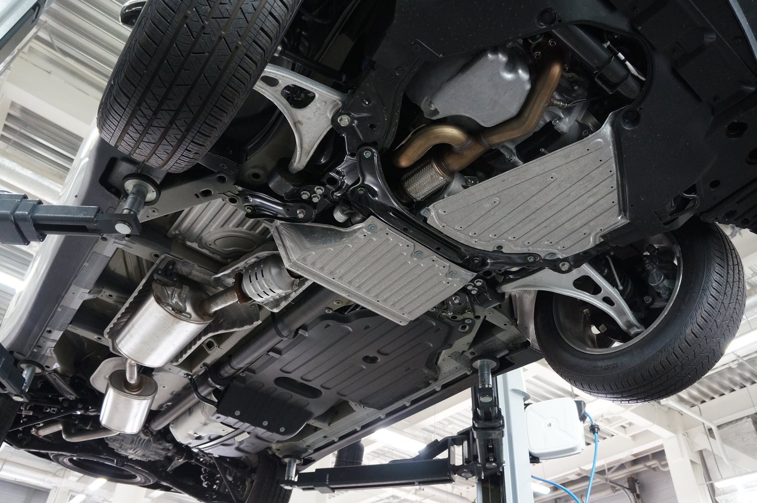 09.29ABC Защита днища Acura MDX14 V-3,5 АКПП (2014-) из 4 частей (Алюминий 4 мм) 09.29ABC Защита днища Acura MDX14 V-3,5 АКПП (2014-) из 4 частей (Алюминий 4 мм)