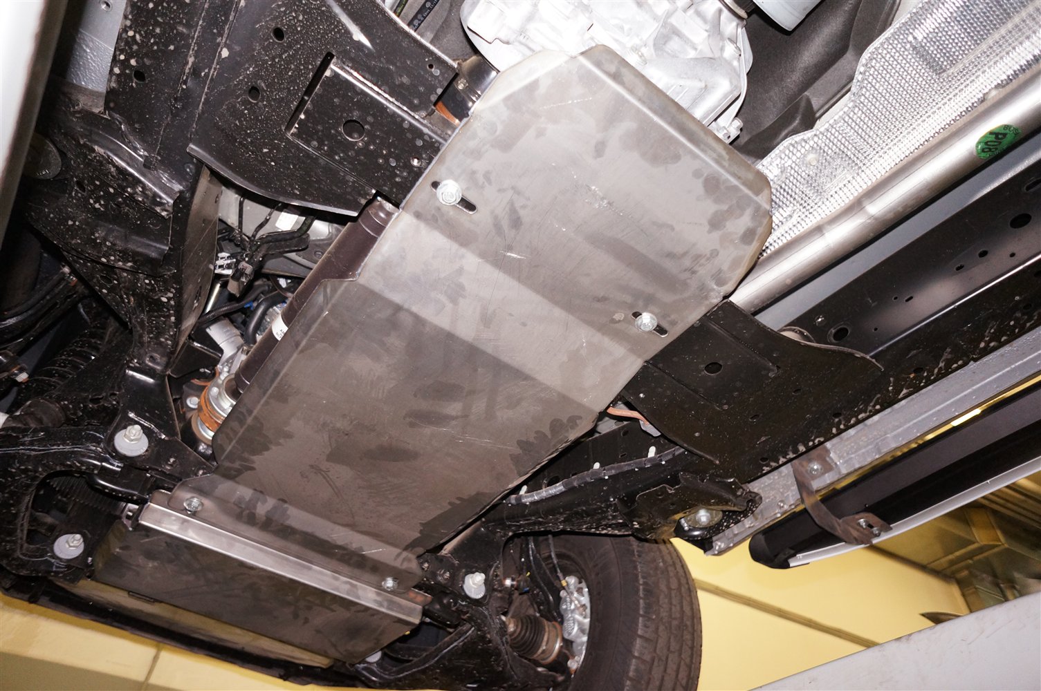 08.12ABC Защита днища Ford Ranger V-2,2TD; КПП-все(2012-) (алюмин.) 2 ч. 08.12ABC Защита днища Ford Ranger V-2,2TD; КПП-все(2012-) (алюмин.) 2 ч.