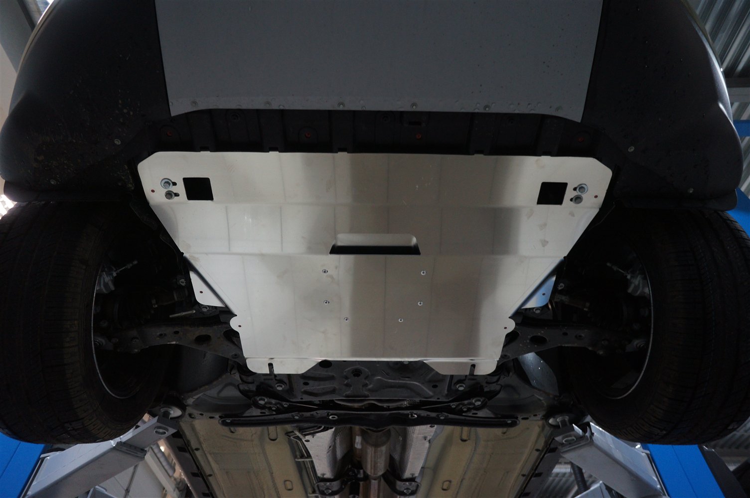 08.09ABC Защита картера двигателя и кпп Ford Kuga V-1.6; 2,0D(2013-) (Алюминий 4 мм) 08.09ABC Защита картера двигателя и кпп Ford Kuga V-1.6; 2,0D(2013-) (Алюминий 4 мм)