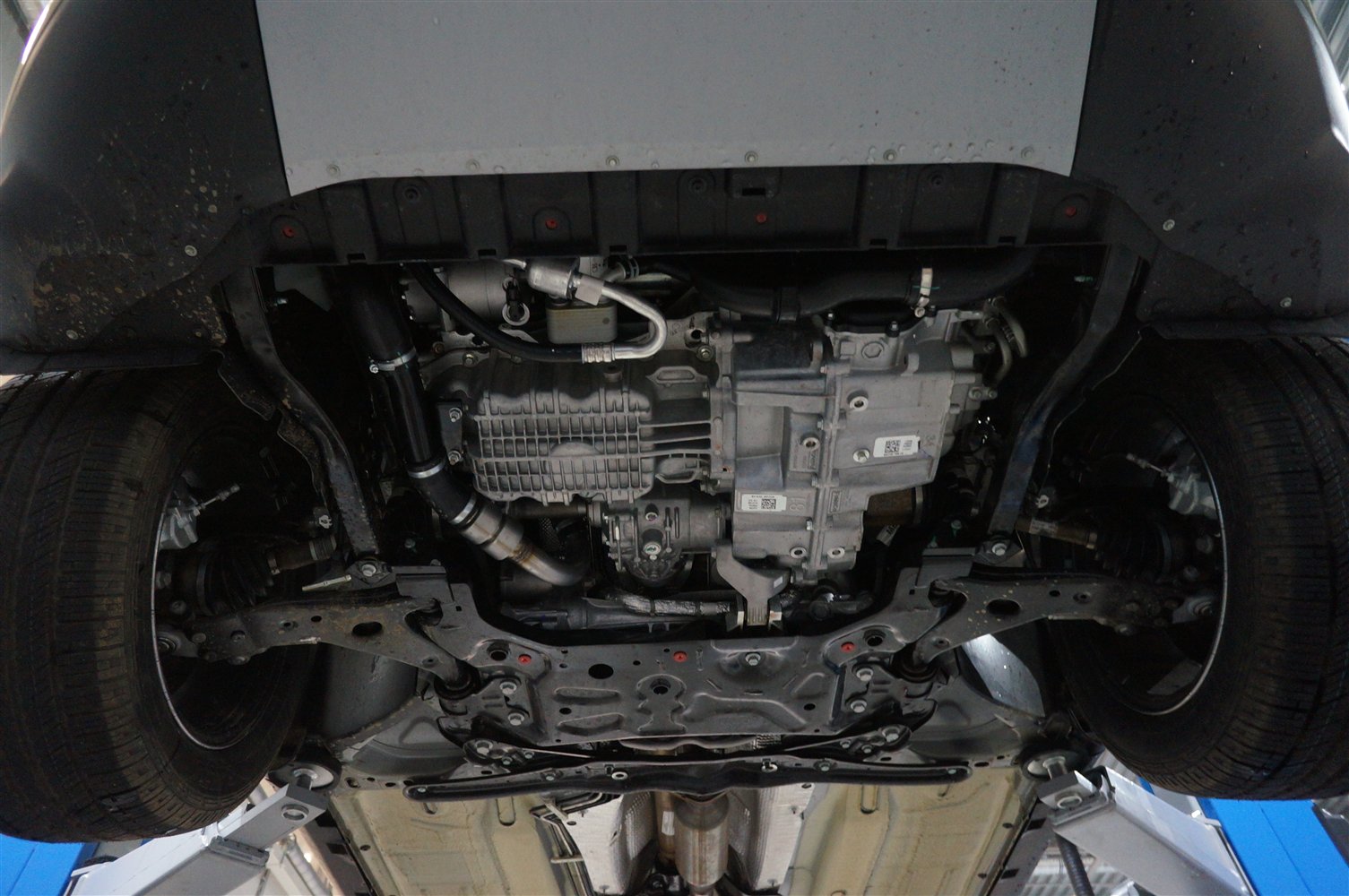 08.09ABC Защита картера двигателя и кпп Ford Kuga V-1.6; 2,0D(2013-) (Алюминий 4 мм) 08.09ABC Защита картера двигателя и кпп Ford Kuga V-1.6; 2,0D(2013-) (Алюминий 4 мм)