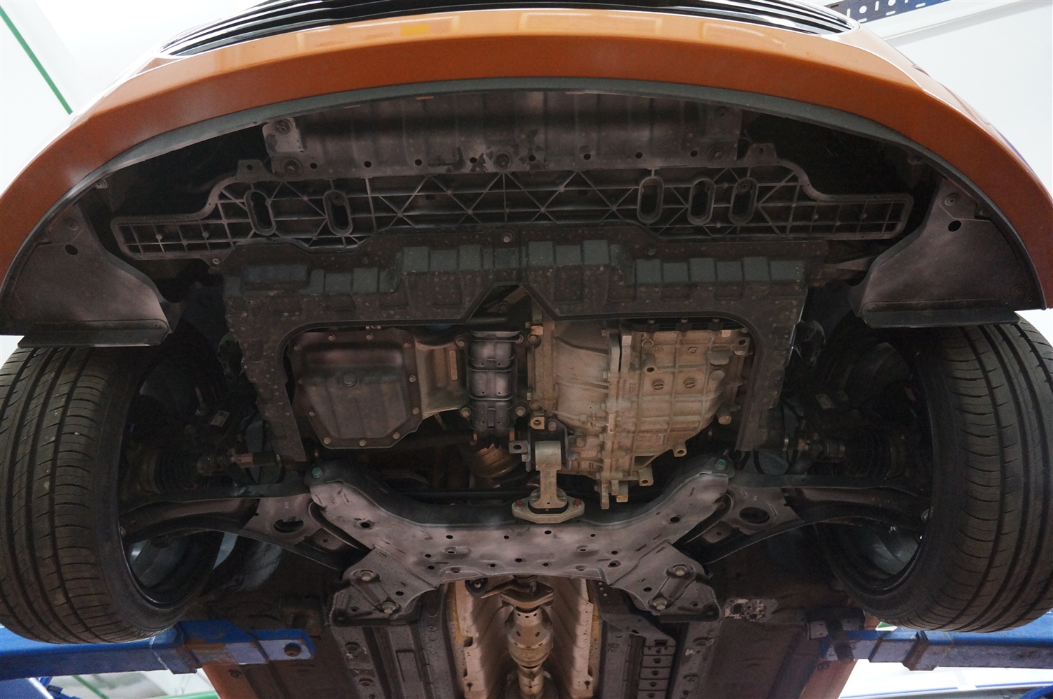 10.14k Защита картера двигателя и кпп Hyundai Veloster (V-1,6 АКПП, 2012-) (Композит 6 мм) 10.14k Защита картера двигателя и кпп Hyundai Veloster (V-1,6 АКПП, 2012-) (Композит 6 мм)