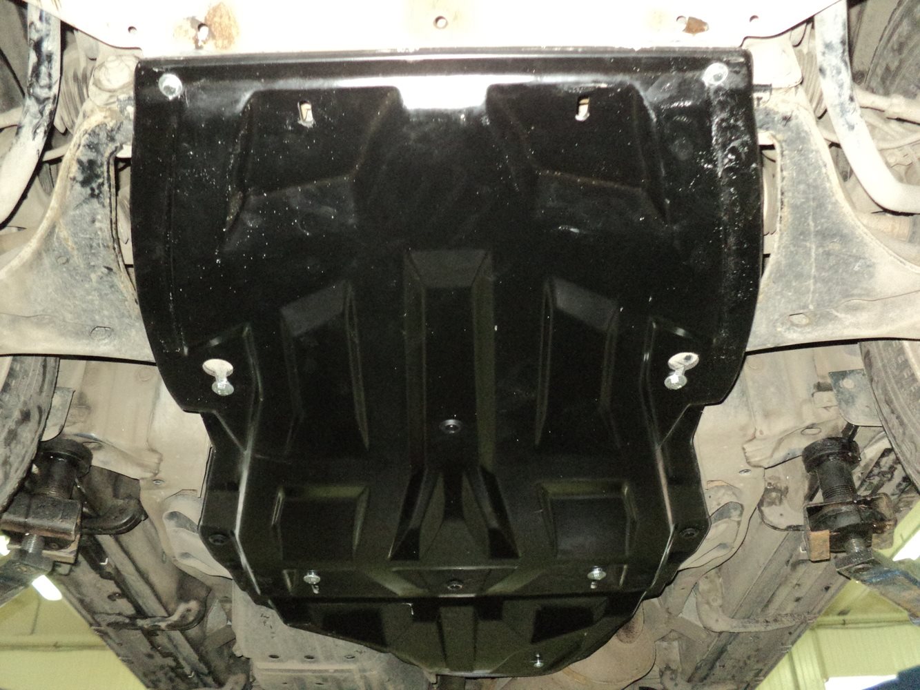 14.25k Защита картера двигателя Mitsubishi Pajero (Митсубиши Паджеро) IV,V-3,0;3,8;3,2TD (06-)(Композит 8 мм) 14.25k Защита картера двигателя Mitsubishi Pajero (Митсубиши Паджеро) IV,V-3,0;3,8;3,2TD (06-)(Композит 8 мм)