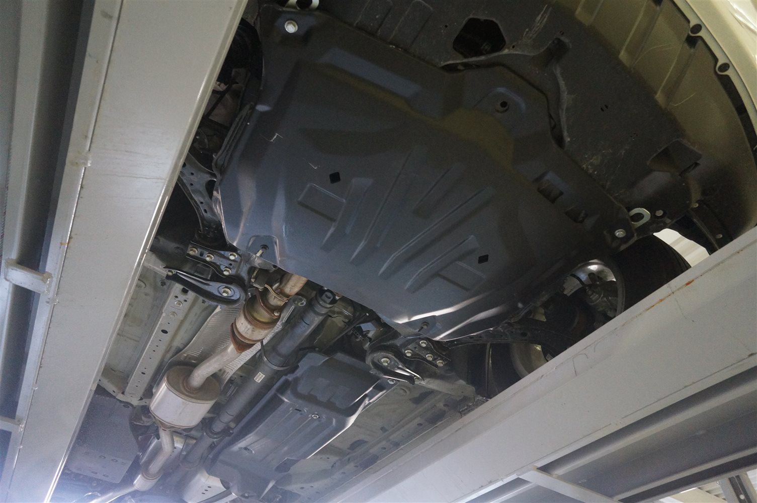 09.24k Защита днища ACURA RDX; V-3,5 АКПП (2014-)из 3 частей (Композит 8 мм)