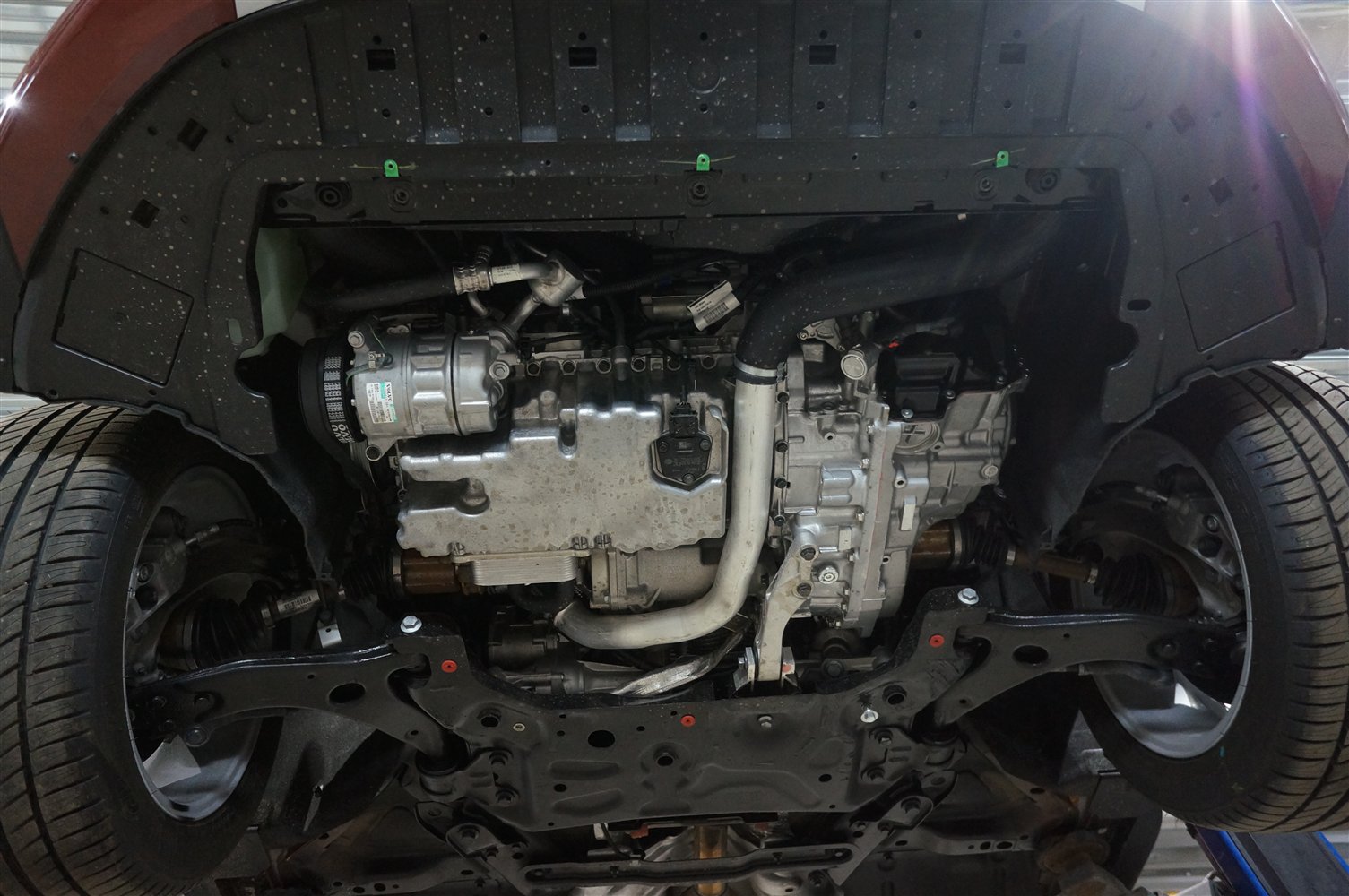 25.04ABC Защита картера двигателя и кпп Volvo (Вольво) V40, V-все (2013-2016)  (Алюминий 4 мм)