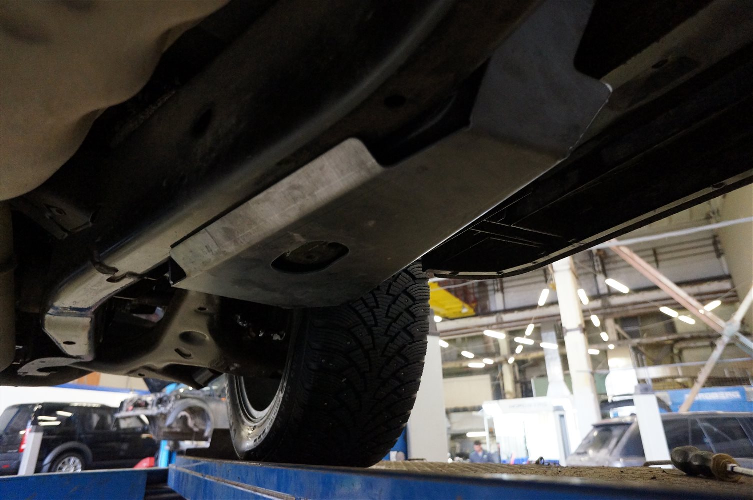 35.16ABC Защита помпы подвески Land Rover Discovery III;IV; V-2,7TD, 3,0TD (2004-2009-2016) (Алюминий) 35.16ABC Защита помпы подвески Land Rover Discovery III;IV; V-2,7TD, 3,0TD (2004-2009-2016) (Алюминий)