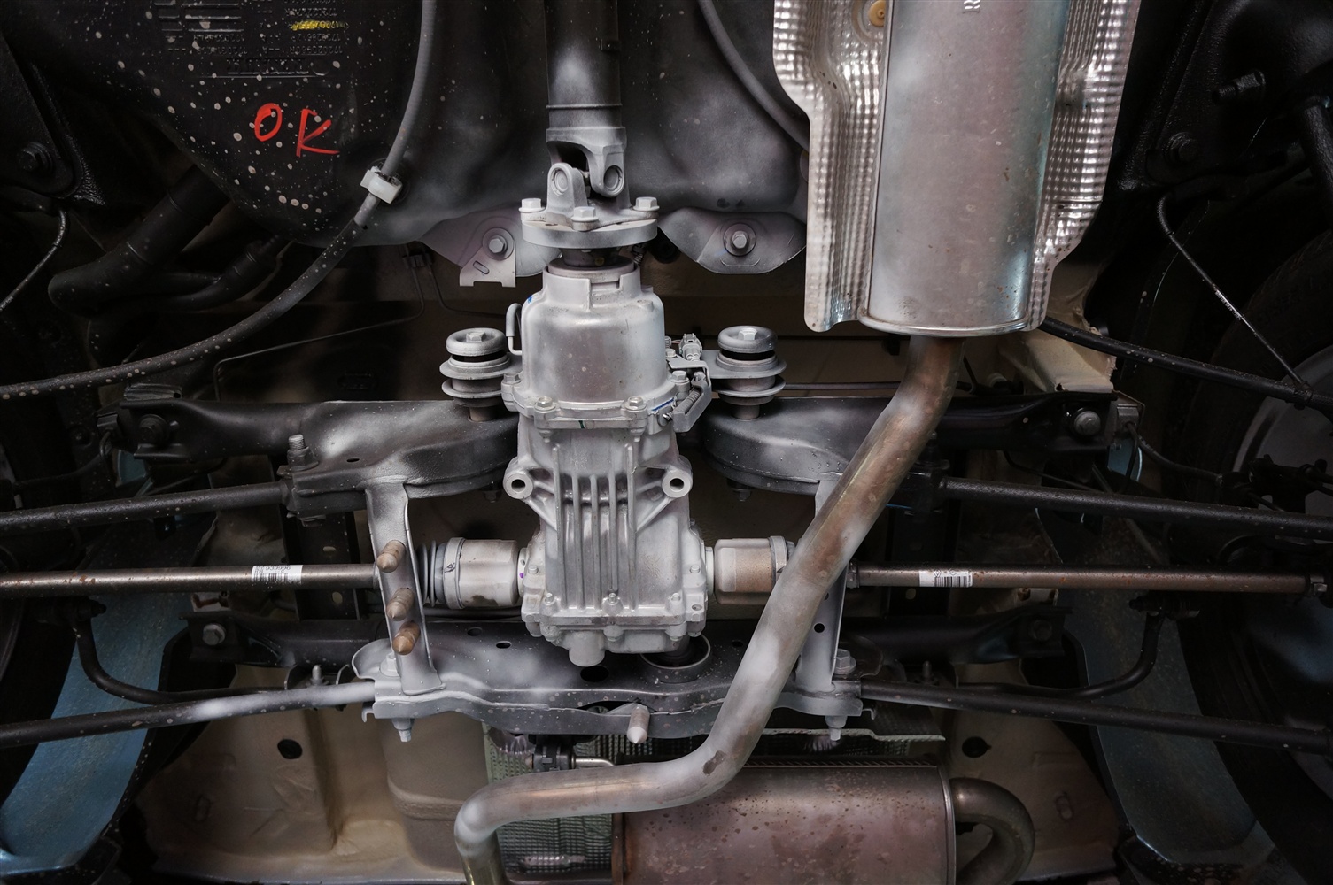 28.01ABC Защита редуктора Renault Duster (Рено Дастер),V-все,4х4 (2012-2015)/Nissan Terrano,V-все,4х4 (2014-) (Алюминий 4 мм)