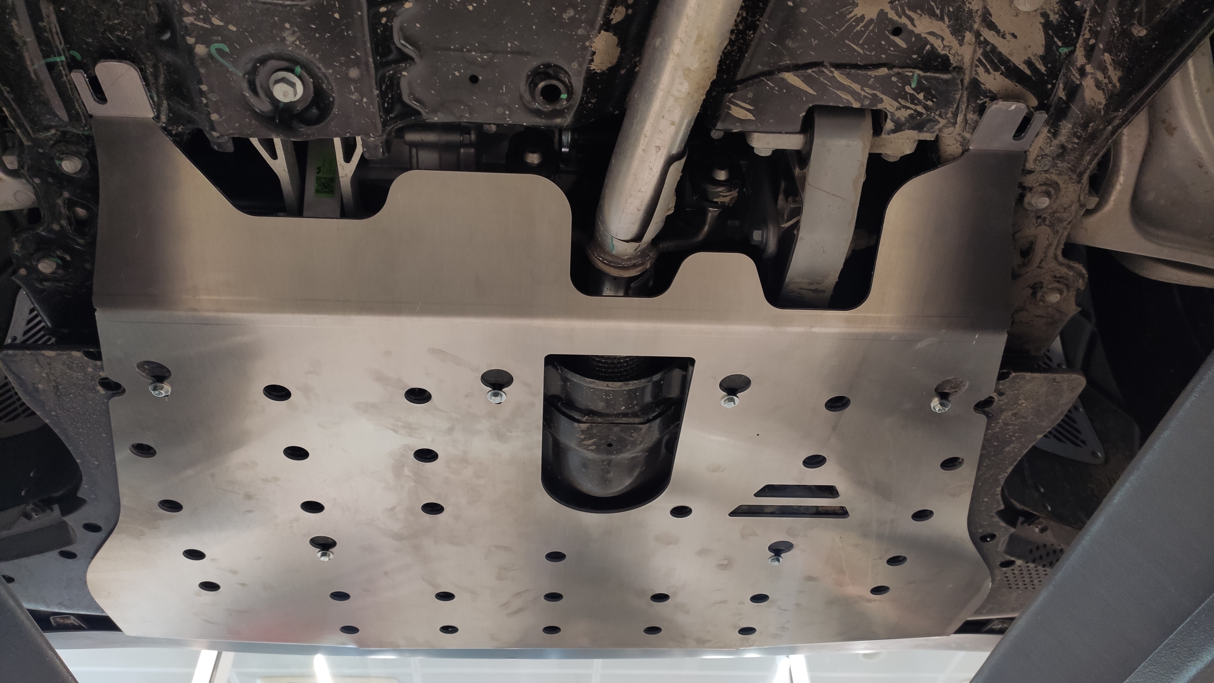 53.01ABC Защита картера двигателя и КПП Li L7, L9 (2022-) (Алюминий 4 мм)