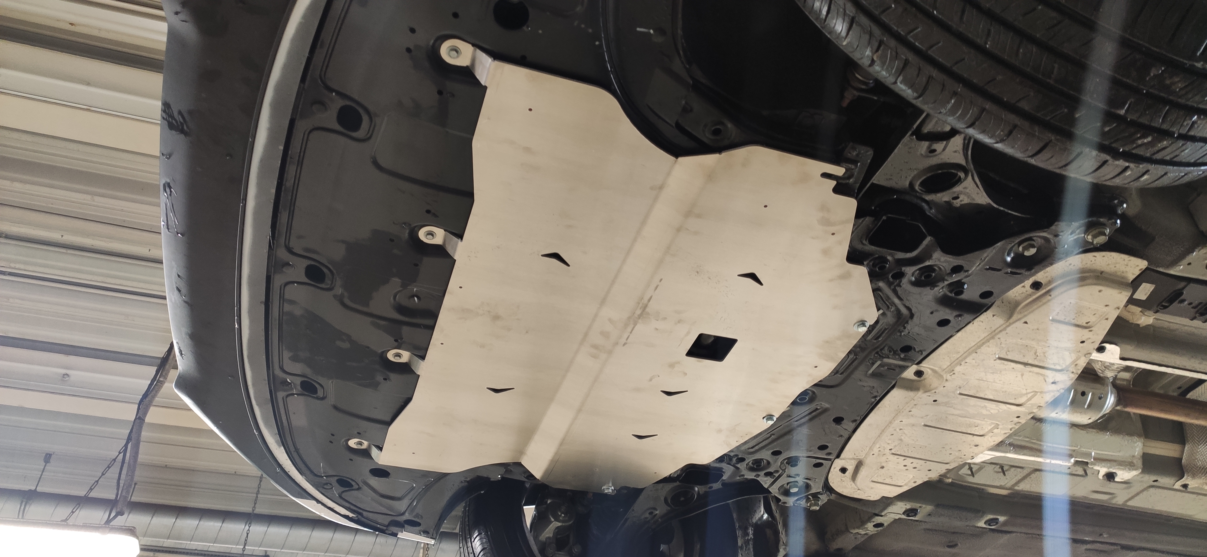 10.29ABC Защита картера двигателя и кпп HYUNDAI Elantra (2023-) (Алюминий 4 мм)