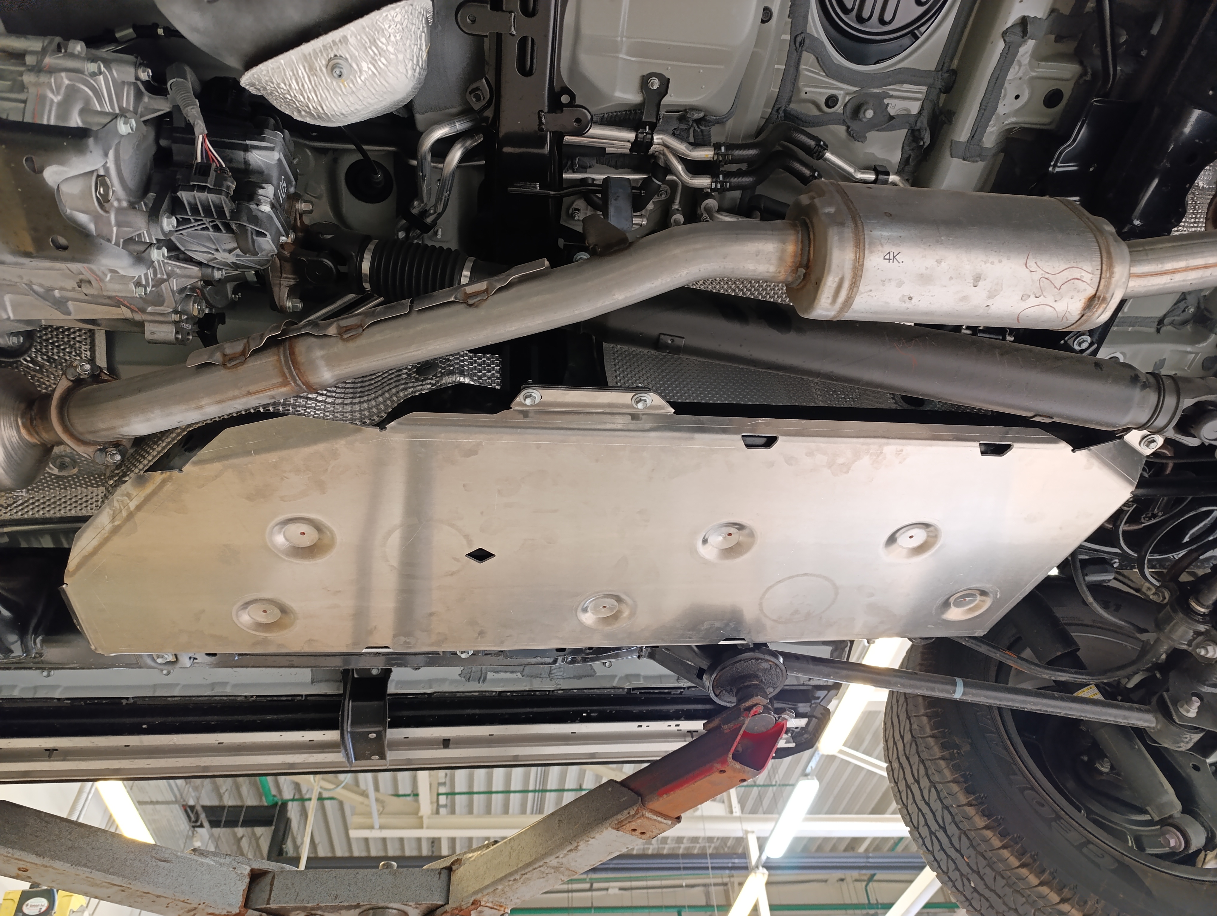 24.43ABC Защита топливного бака TOYOTA Land Cruiser PRADO J250 (2024-)(Алюминий 4 мм)