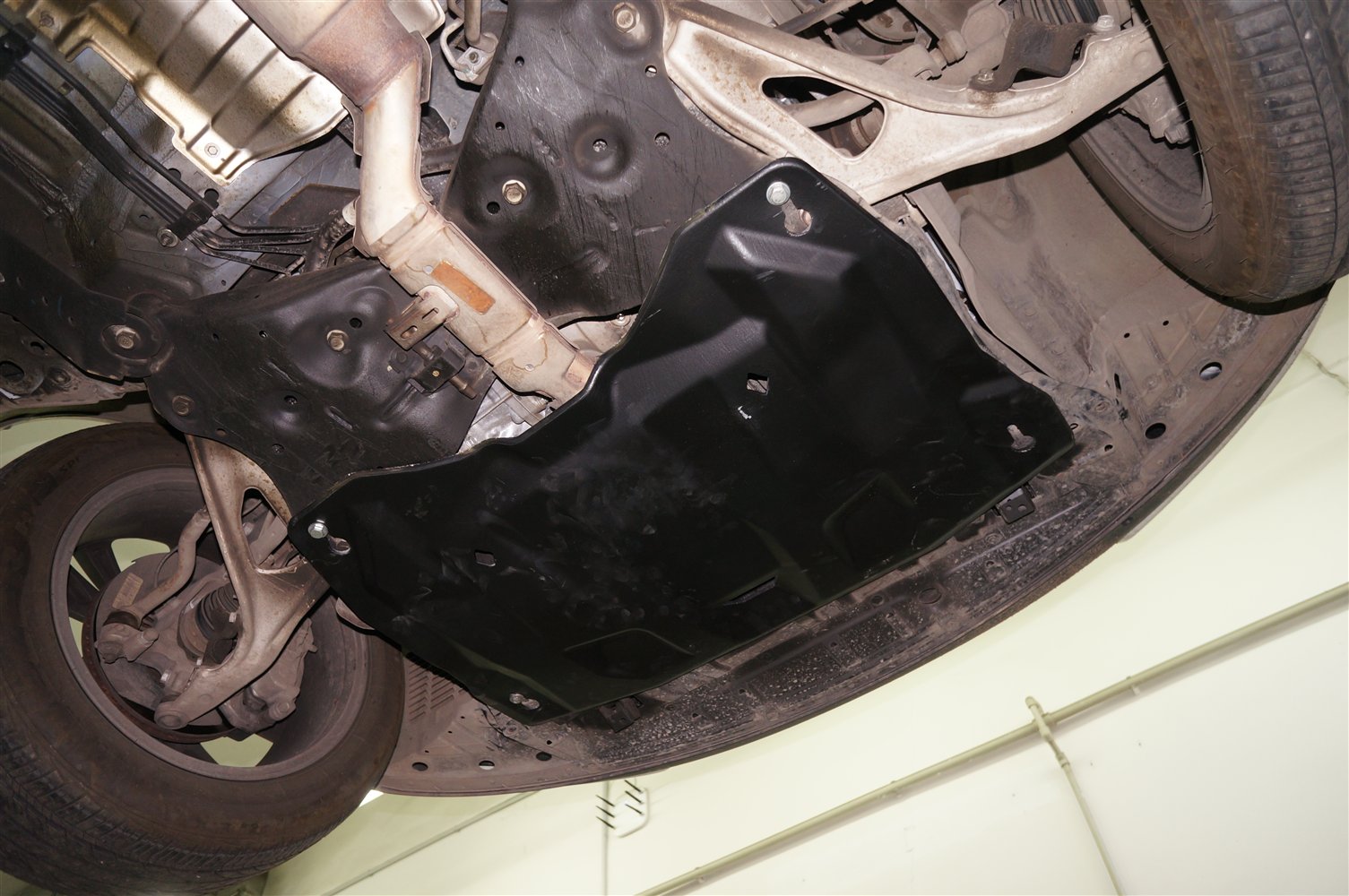 15.21k Защита картера двигателя и кпп Nissan Teana 2WD,4WD,V-все(2008-2013-)/Murano,Z51, 4WD V-3,5 (2008-2015) (Композит 6 мм)