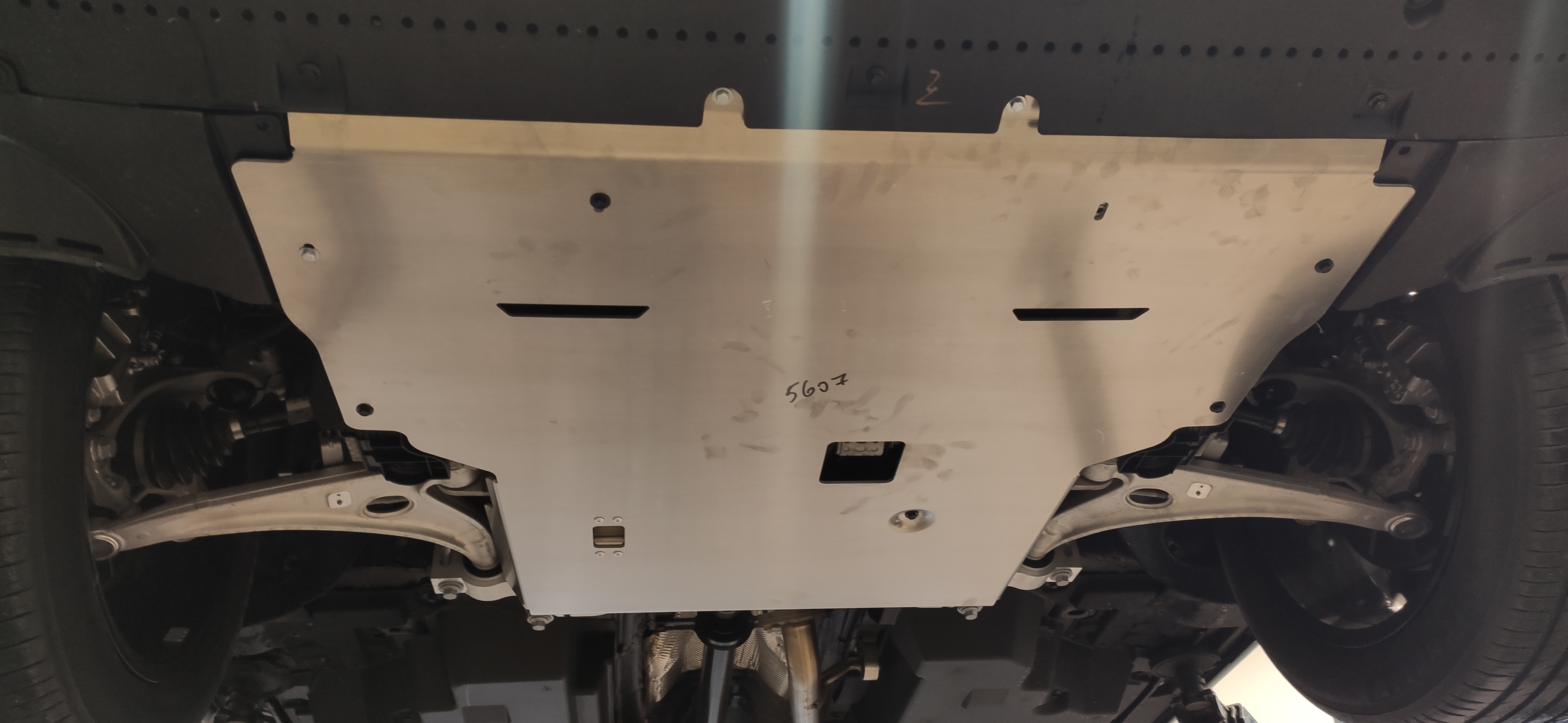 56.07ABC Защита картера двигателя и КПП HONGQI HS7 (2024-) (Алюминий 4мм) 56.07ABC Защита картера двигателя и КПП HONGQI HS7 (2024-) (Алюминий 4мм)