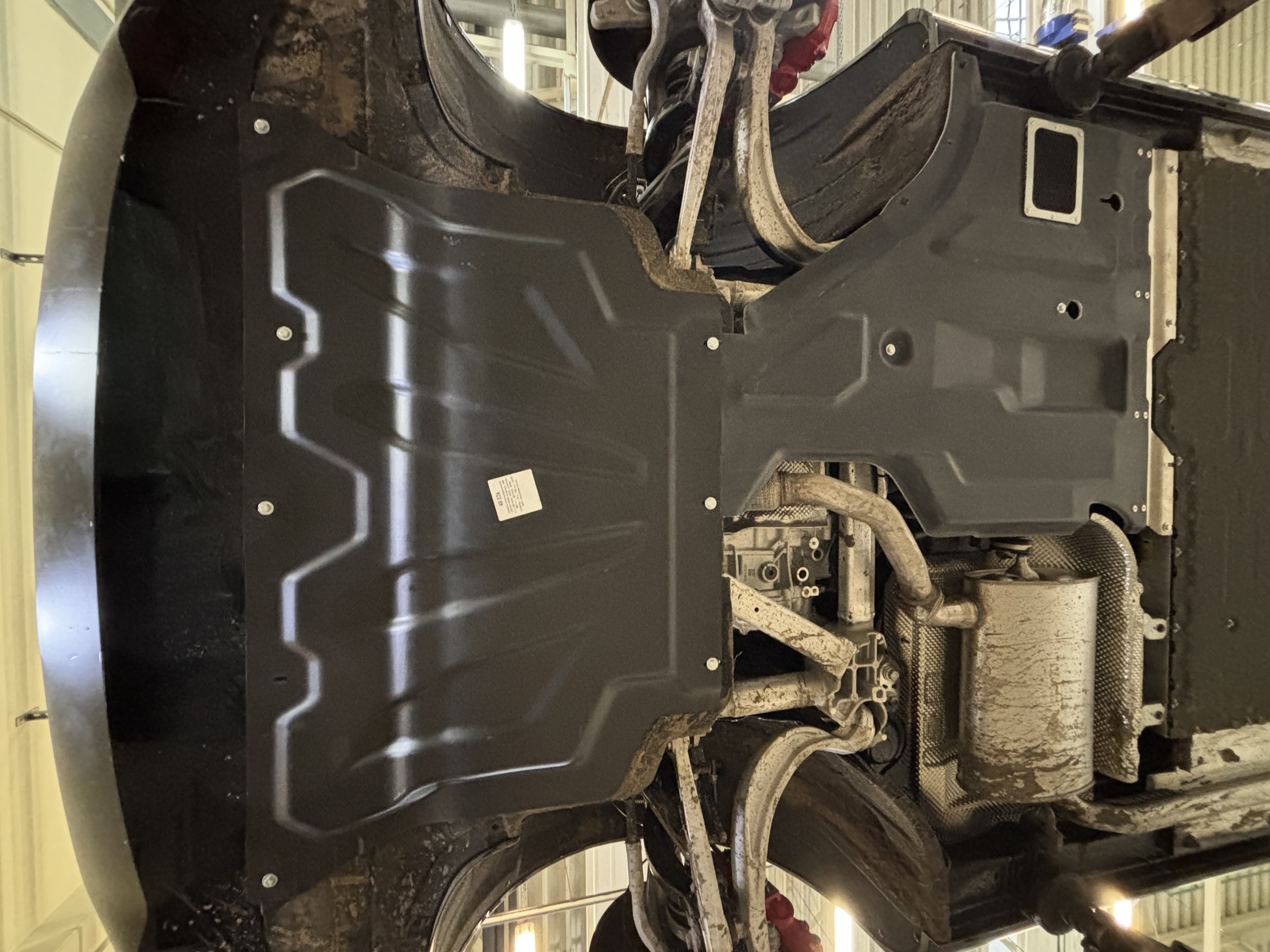 49.07K Защита днища Voyah Free 318 гибрид (2023-) из 2-х частей (Композит 6мм) 49.07K Защита днища Voyah Free 318 гибрид (2023-) из 2-х частей (Композит 6мм)