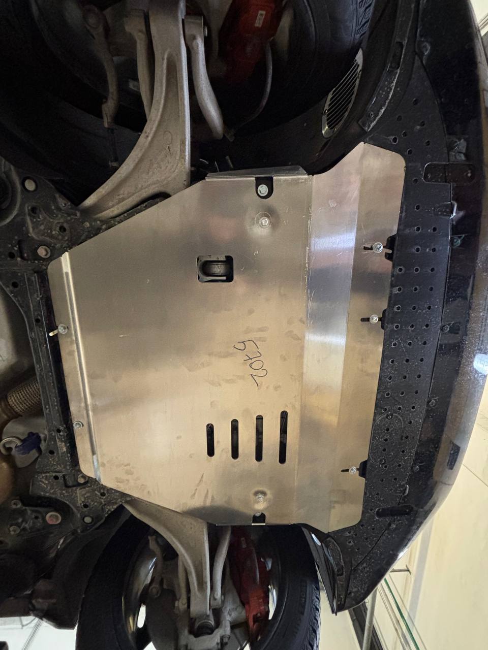 57.02ABC Защита картера двигателя и КПП LYNK & CO 900 (2025-) (Алюминий 4 мм)