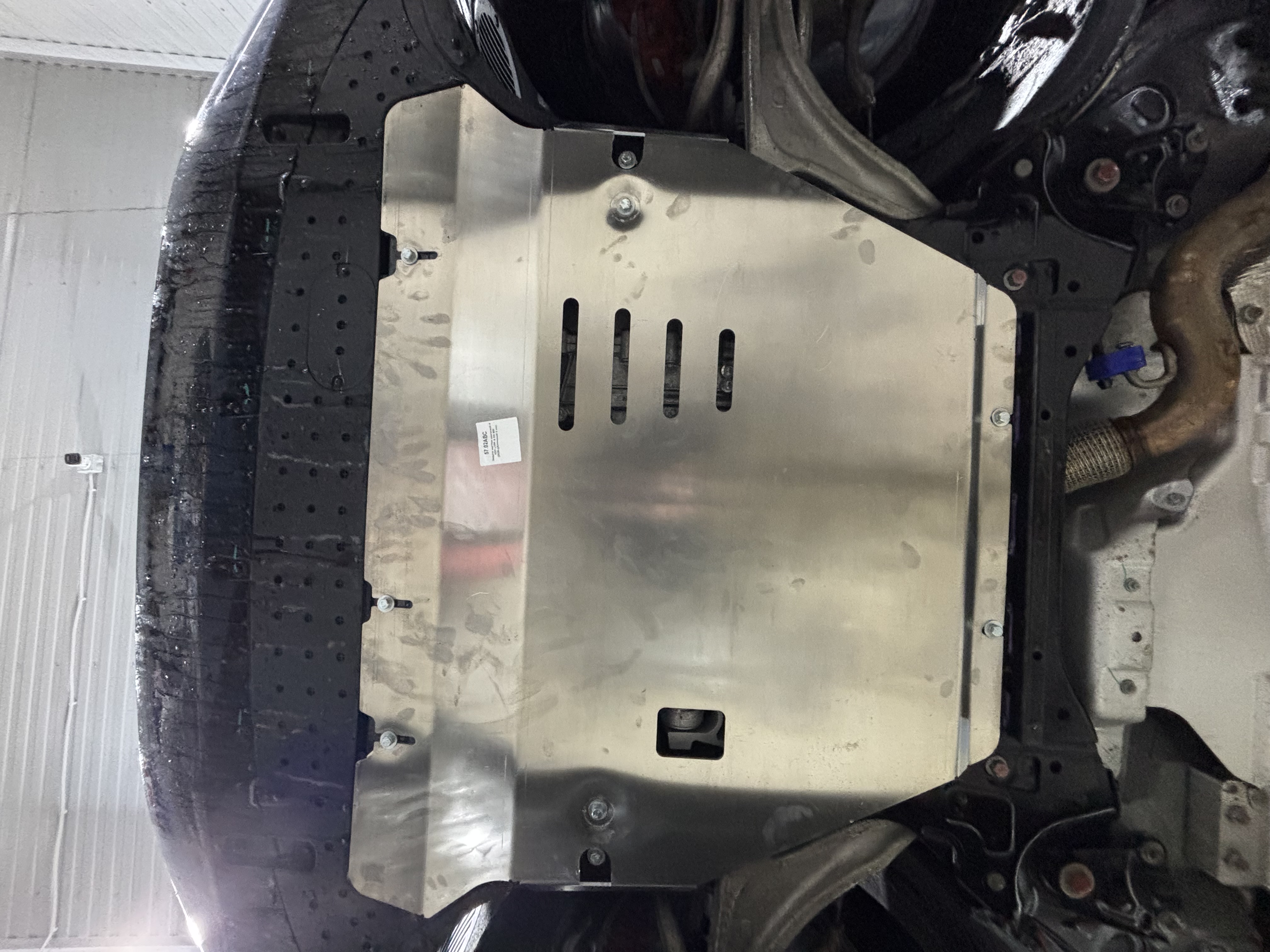 57.02ABC Защита картера двигателя и КПП LYNK & CO 900 (2025-) (Алюминий 4 мм)